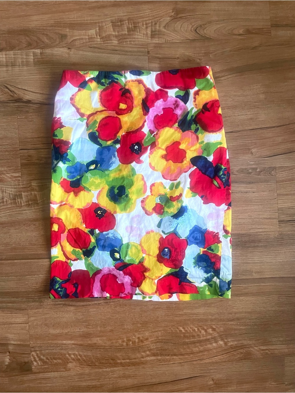 Carmen Marc Valvo Bright Floral Pencil Skirt - Red Yellow Blue Green Size Small